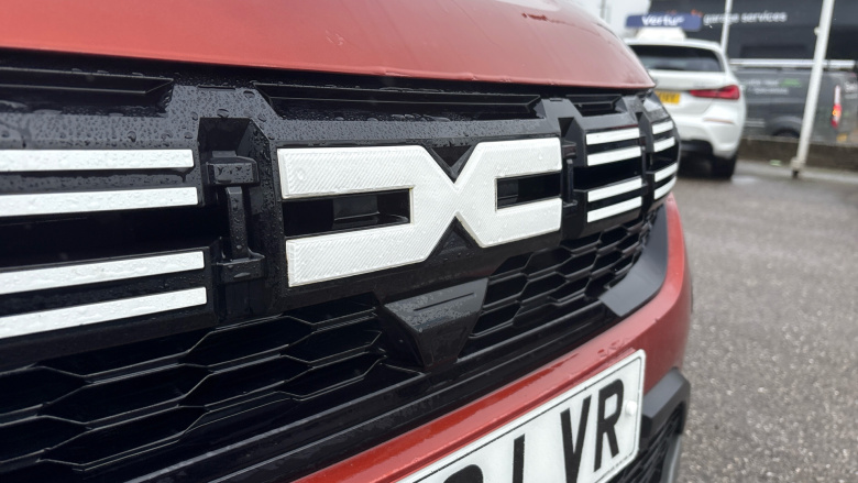 Dacia Jogger 1.0 TCe Extreme SE 5dr Petrol Estate